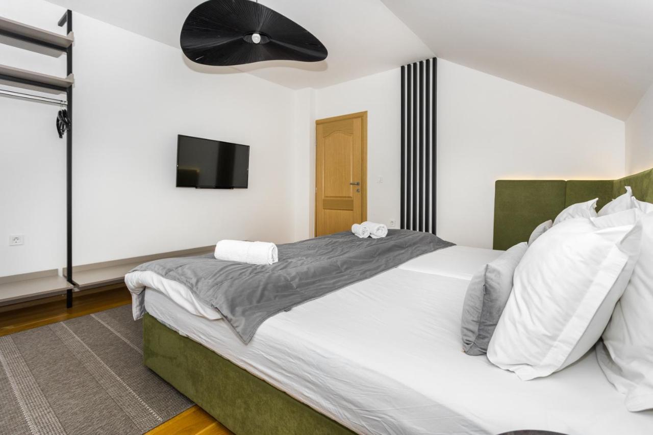Art Of Living Luxury Suite Three Sarajevo Extérieur photo