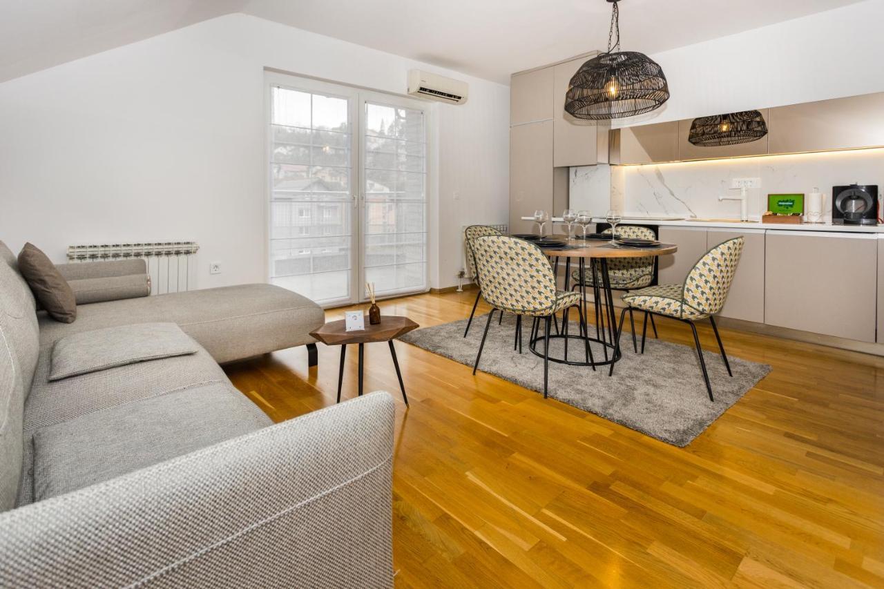 Art Of Living Luxury Suite Three Sarajevo Extérieur photo